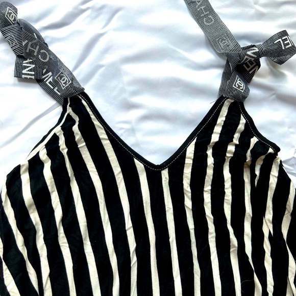 JUDITH MARCH D INSPIRED MAXI DRESS - Picture 1 of 9